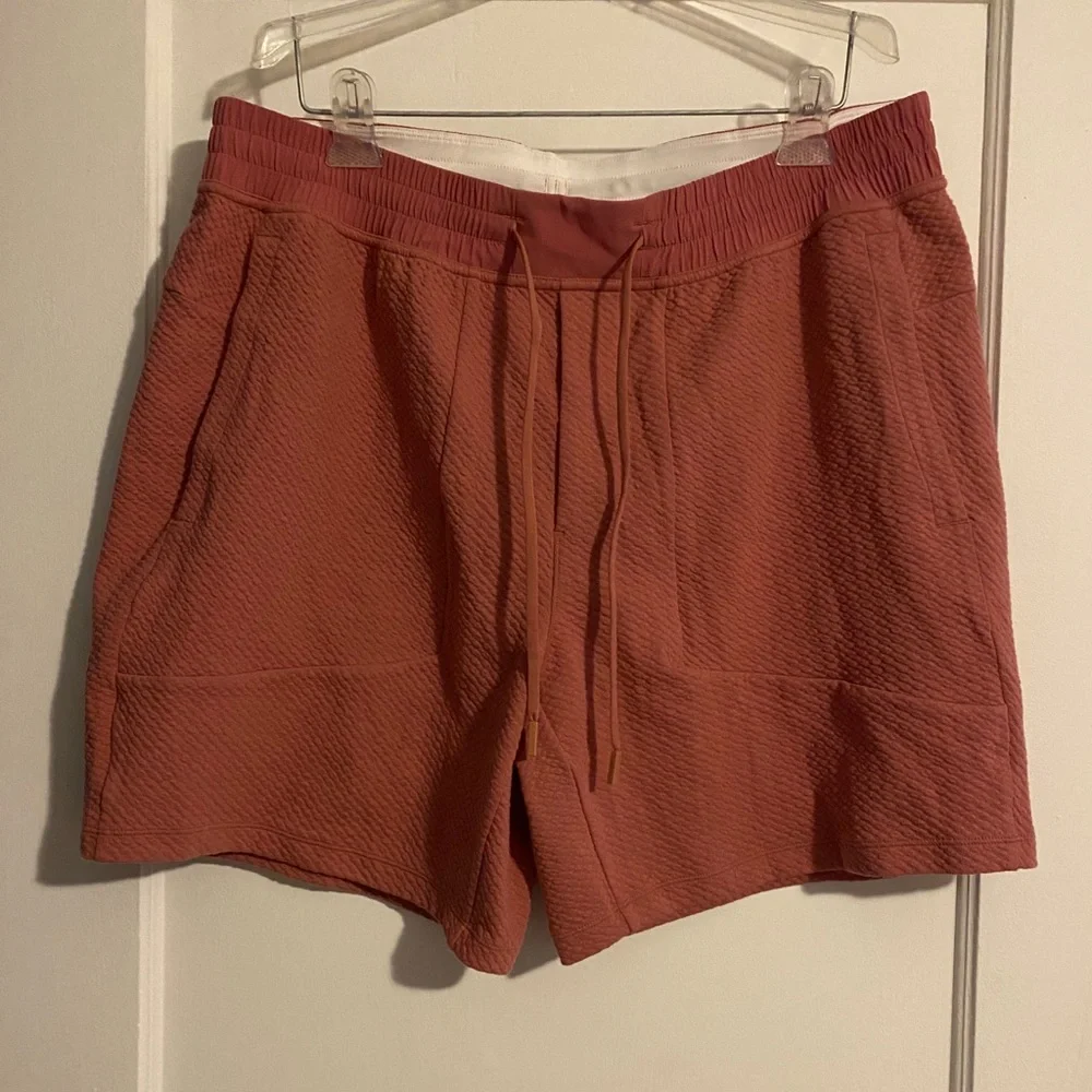 Lululemon Athletica Men's At Ease Pink Briar Rose Athletic Shorts Size XXL
